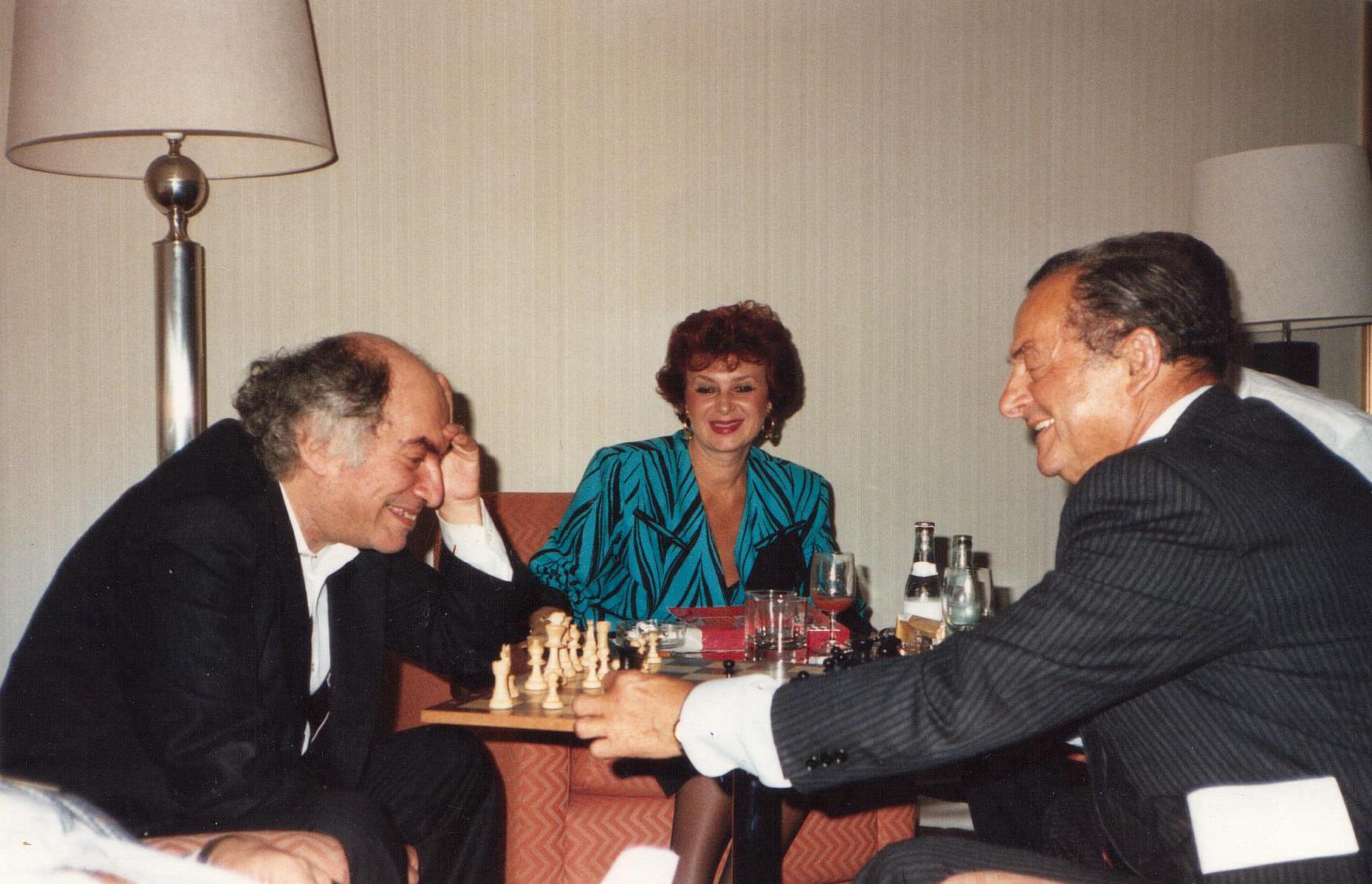 Discovering Grandmasters - Who Was Mikhail Tal – Chess Universe
